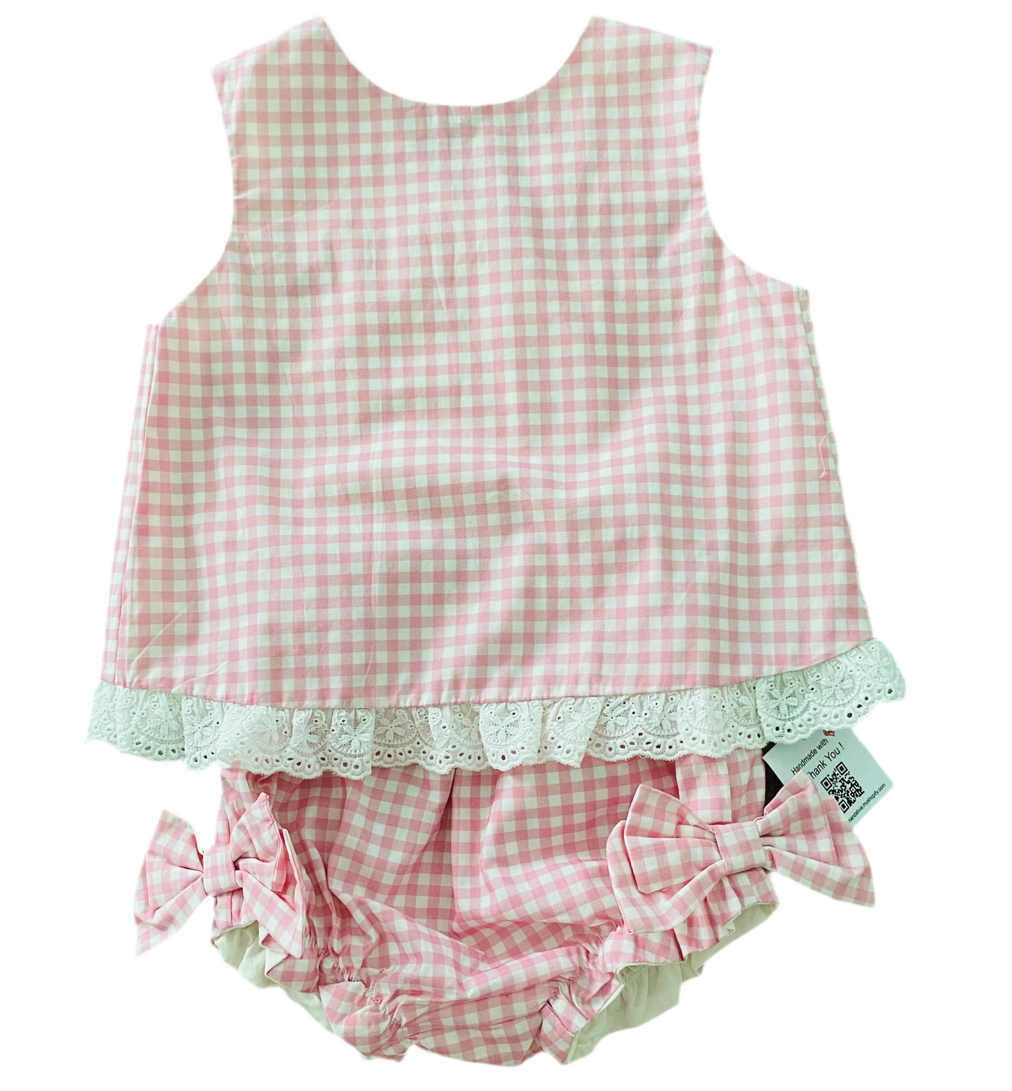 Gingham Eyelet Trim Diaper Set, Pink