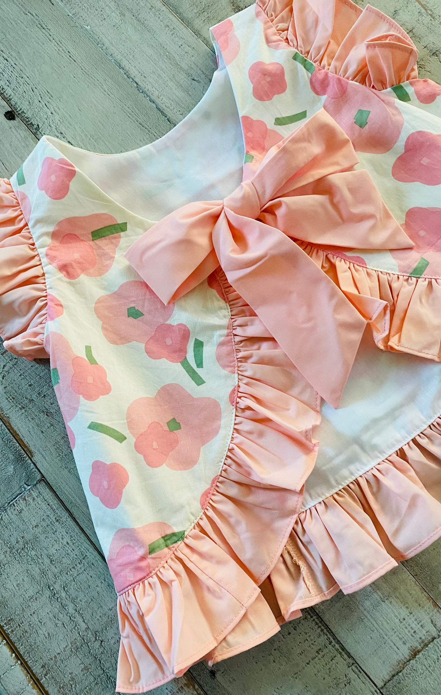 Simple Floral Diaper Set