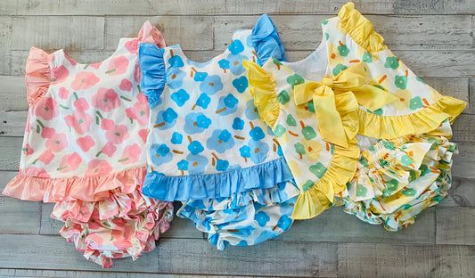 Simple Floral Diaper Set