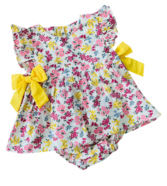 Springtime Floral Diaper Set