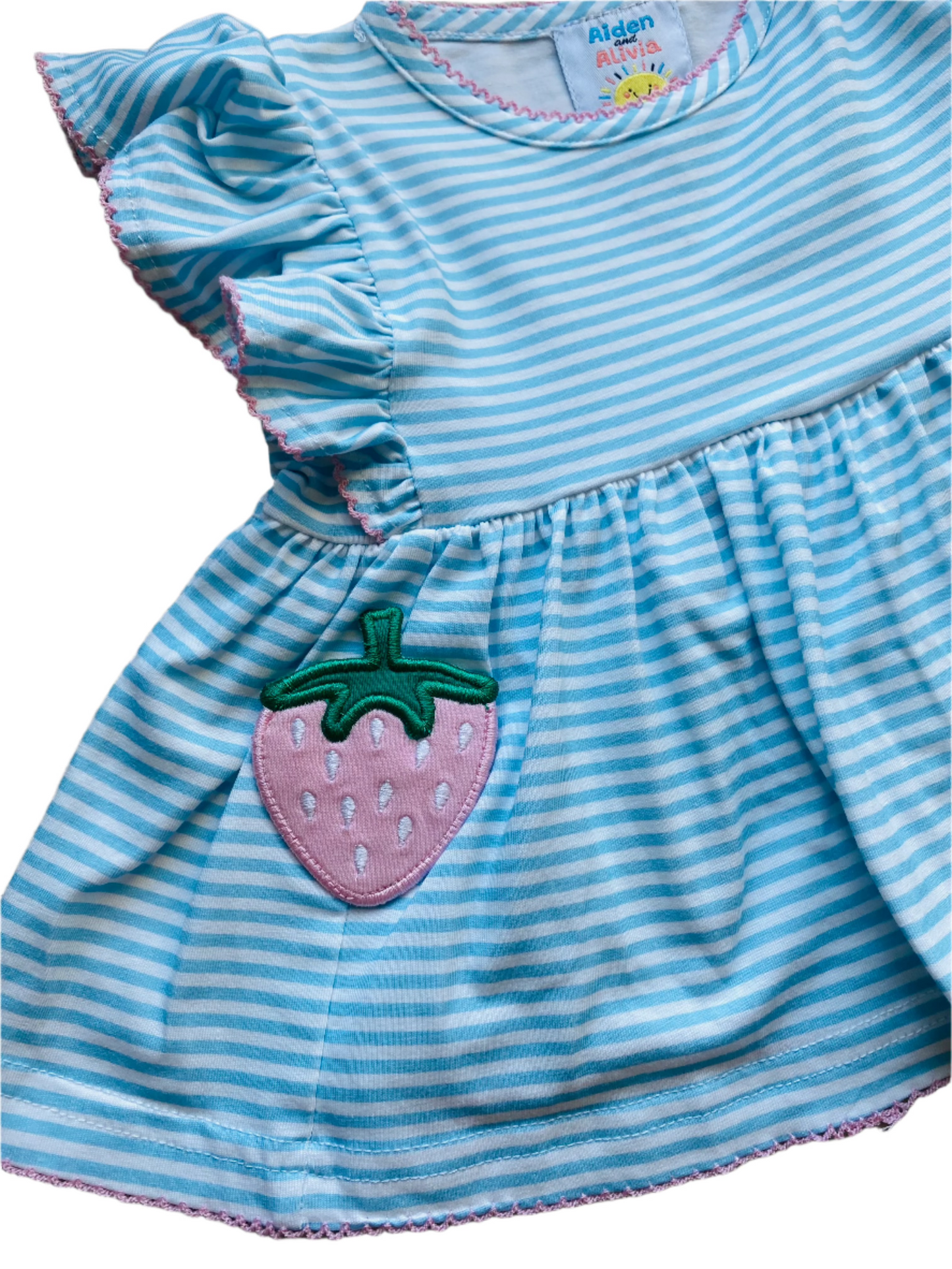 (NEW) Strawberry Pocket Short Set