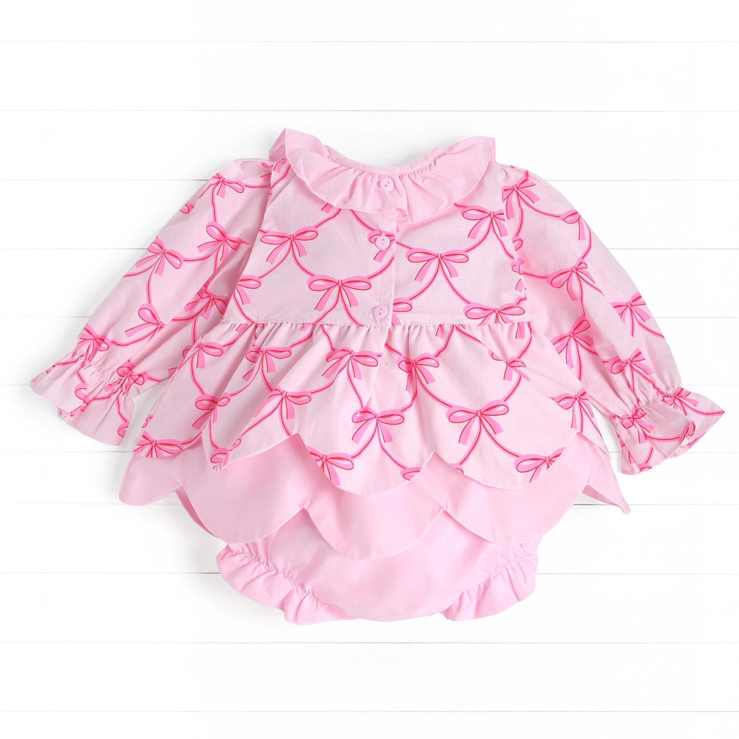 Holly Jolly Smocked Diaper Set, Pink